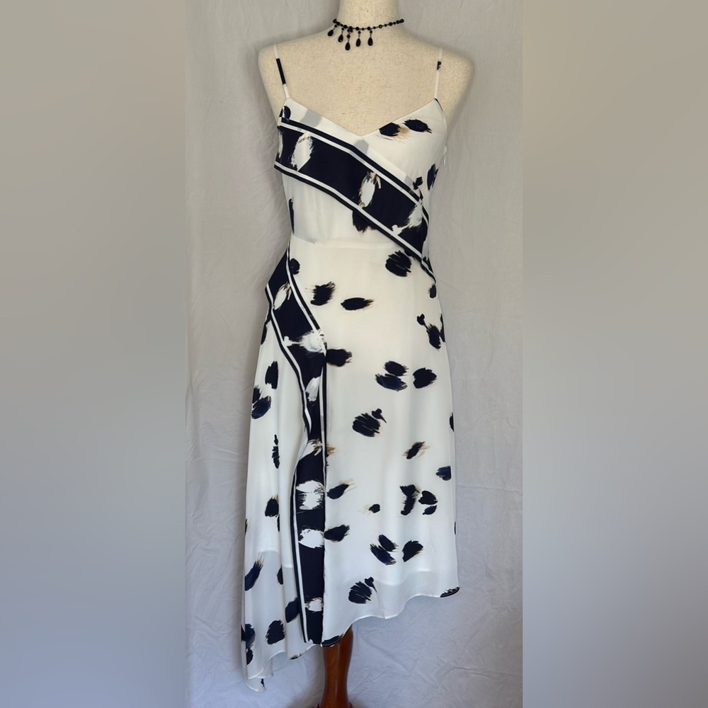 EUC Banana Republic Strappy Asymmetric Midi White and Blue Dress Size